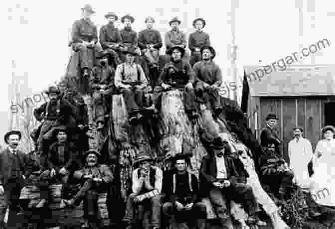 Mill Workers In Humboldt County Mills Of Humboldt County (Images Of America)